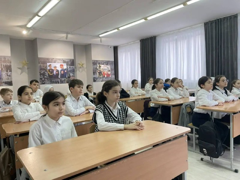 Специалисты Минцифры РД провели цифровой ликбез для учеников 5-го класса махачкалинской школы №46